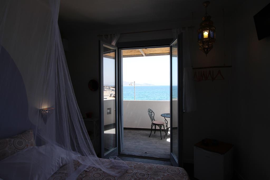 Ajamola Ξενοδοχείο Φαβινιάνα Εξωτερικό φωτογραφία